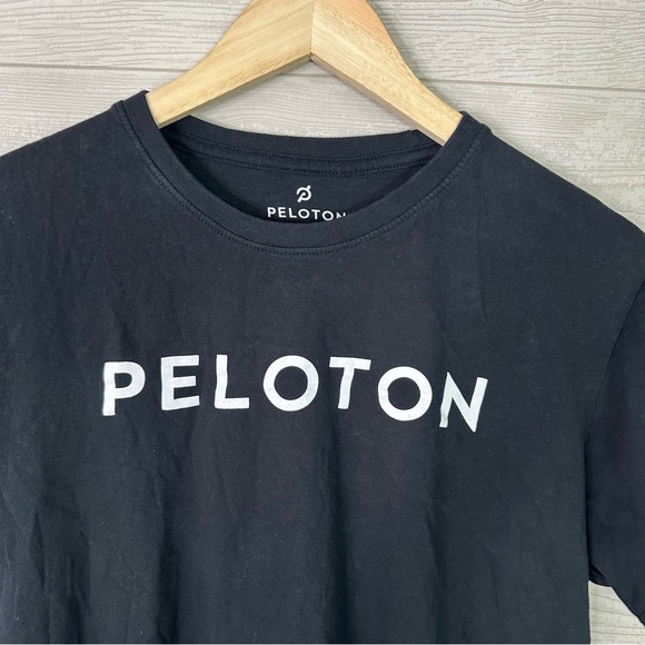 PELOTON Black Tee Small - Picture 2 of 7